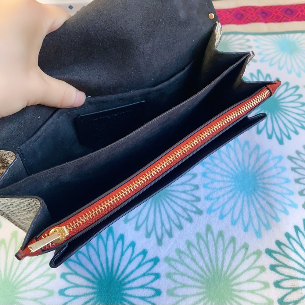 Coach Klare Crossbody In Signature Canvas With Rivets - Picture 6 of 11